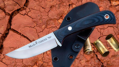 MUELA TERRIER KNIFE WITH BLACK MIKARTA HANDLES